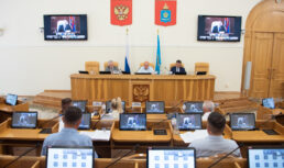 Астраханские парламентарии выступили с инициативами на Конференции ЮРПА