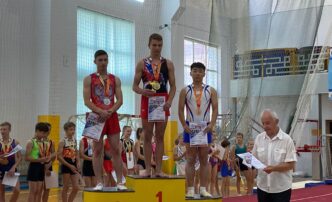 Астраханцы отличились на Всероссийских соревнованиях по прыжкам на батуте