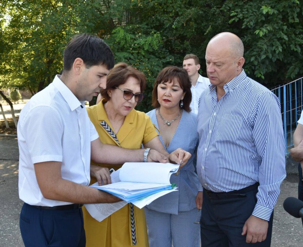 В астраханском посёлке появится новая спортивная площадка с беговой дорожкой