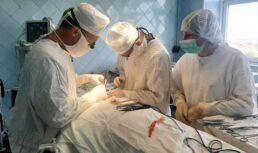 Астраханские хирурги спасли мужчину с ишемическим инсультом