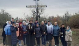 В селе под Астраханью всем миром собрали деньги на поклонный крест