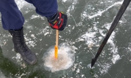 Специалисты астраханского аварийно-спасательного центра обнаружили «опасный» лед