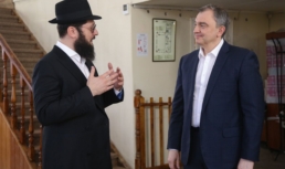 Игорь Бабушкин поздравил астраханских иудеев с праздником Песах