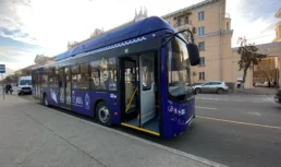 «Синие автобусы»: на что жалуются астраханцы и за что благодарят