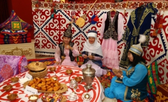Этническая деревня представит всем астраханцам и гостям богатство национальной культуры России