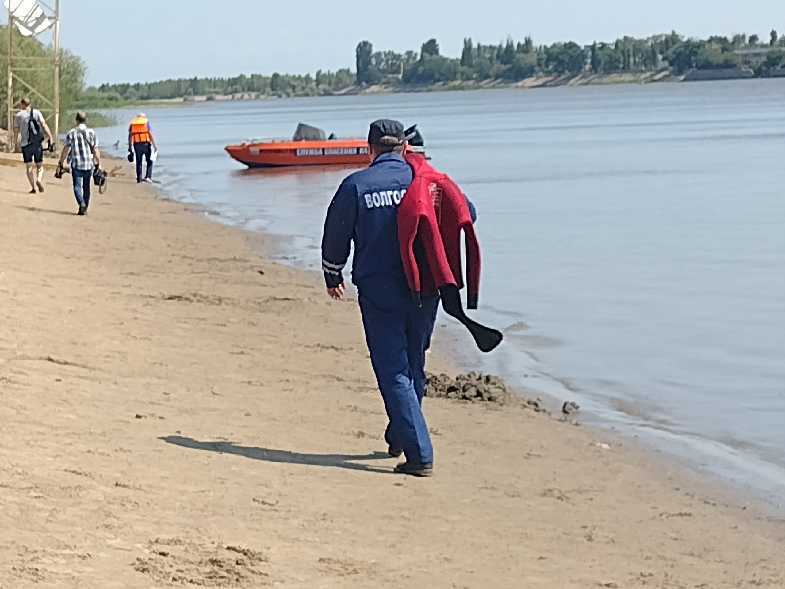 До 1 июля водолазы будут обследовать дно рек в местах массового отдыха  астраханцев