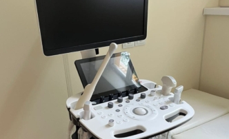 Восемь УЗИ-аппаратов поступило в астраханские медучреждения
