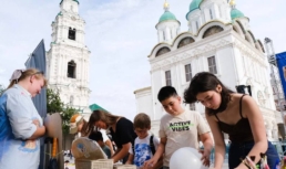 В Астрахани отметили День семьи, любви и верности