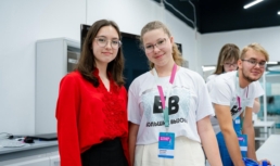 Астраханская школьница приняла участие в разработке реагентов для анализа состава продуктов питания