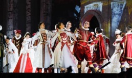 Вчера в Астрахани состоялась премьера оперы «Иван Сусанин»