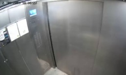упал лифт
