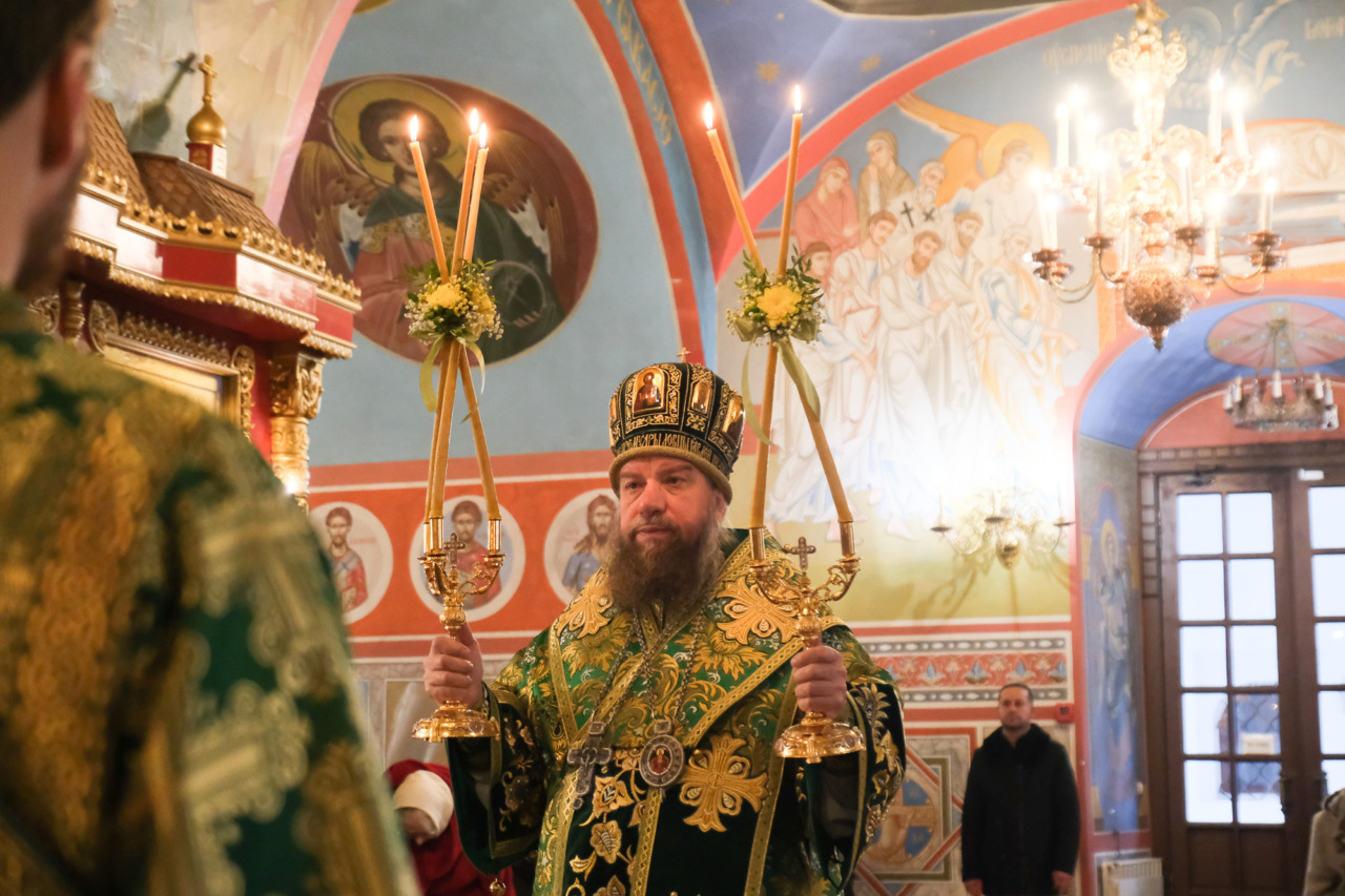 Игорь Мартынов поздравил митрополита Никона с тезоименитством