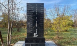 В Астраханской области открыли стелы в честь погибших участников СВО