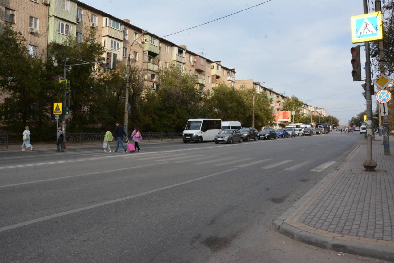 В Астрахани отремонтировали дороги к больницам