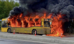 Астраханцам напомнили, как спастись из горящего общественного транспорта