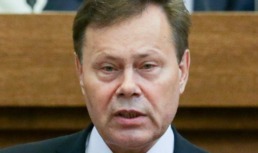 Астраханский депутат предложил «прогнать всех иностранцев»