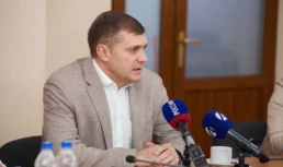 И.о. ректора АГУ Игорь Алексеев рассказал о работе вуза в 2023 году