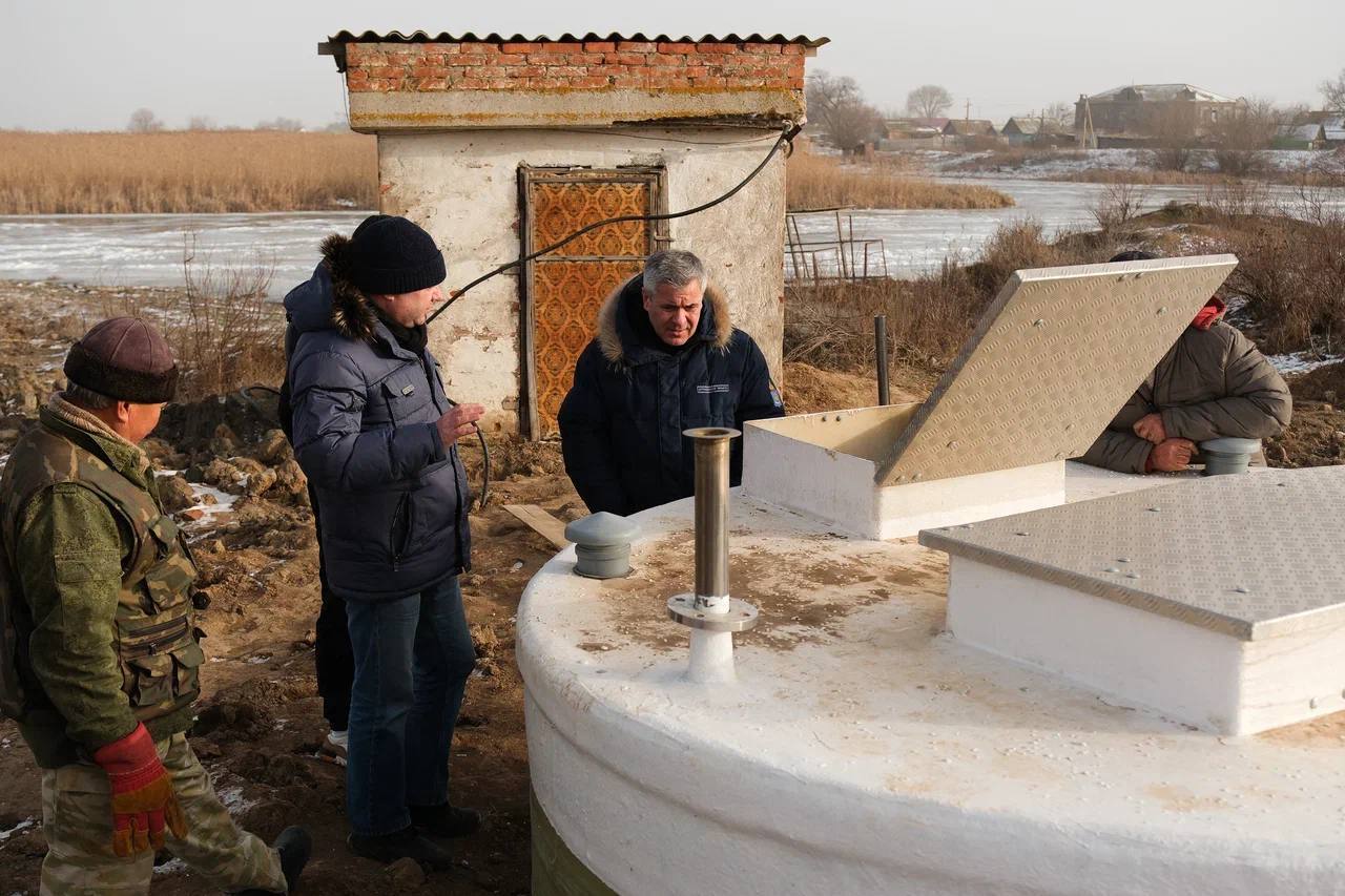 В астраханском селе Тишково появилась вода