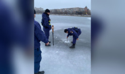 В Астрахани снова замерили толщину льда на акваториях городских каналов