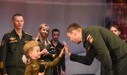 Астраханские военнослужащие помогли детям исполнить их желания