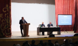 Астраханские депутаты обсудили трудовую деятельность иностранных граждан на территории региона