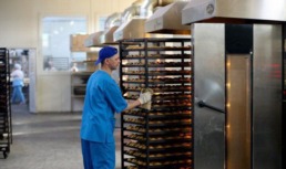 В Астраханской области численность занятых в сфере МСП выросла до 129 тысяч человек