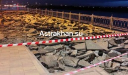 Астраханцы пожаловались на разруху во время ремонта Комсомольской Набережной