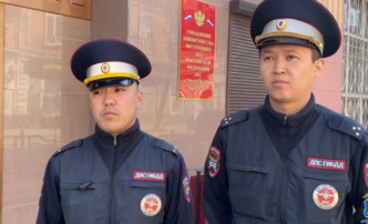 Астраханские полицейские спасли 83-летнего мужчину из пожара