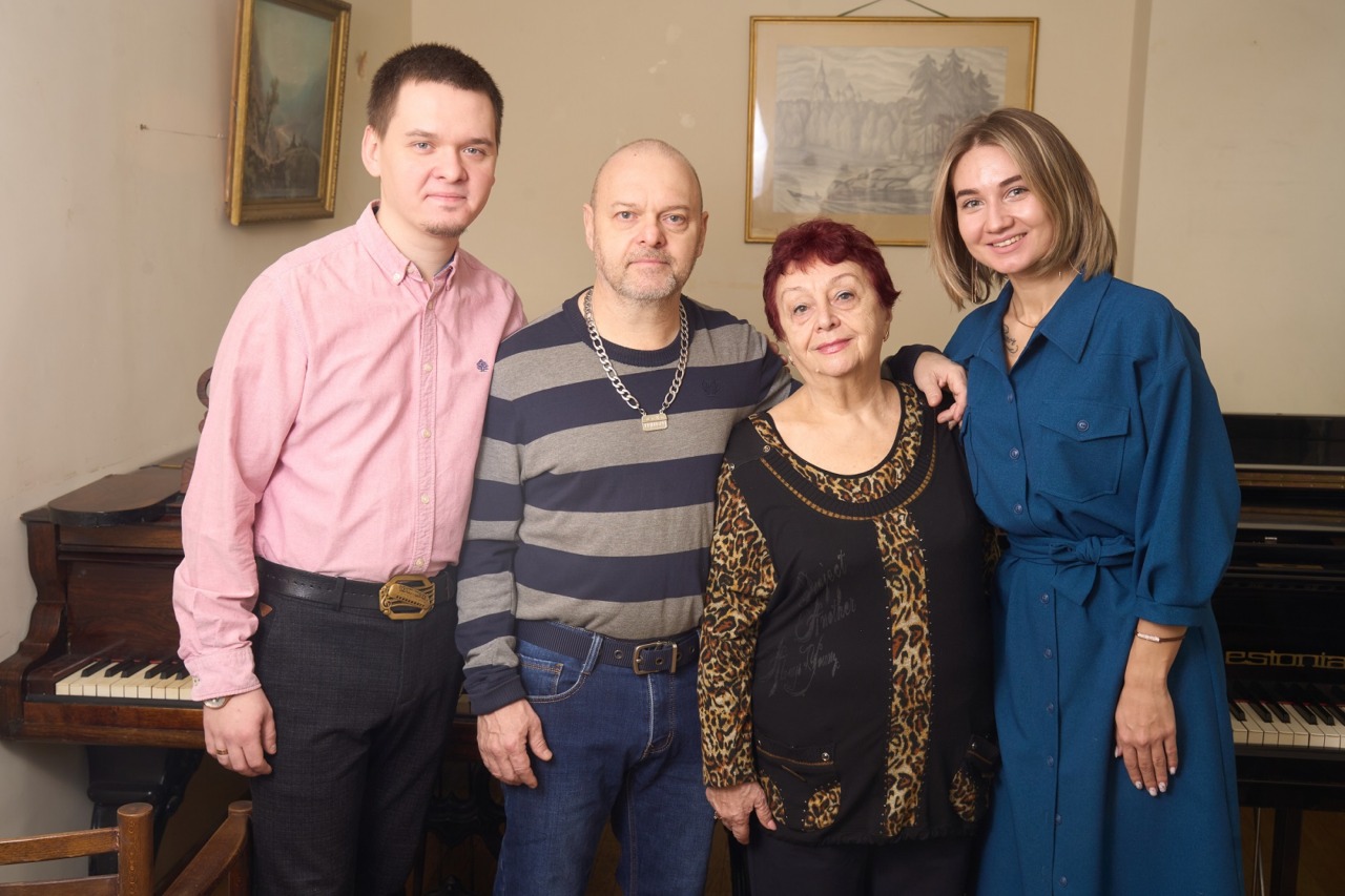 В Астрахани третье поколение семьи музыкантов продолжает покорять профессиональный Олимп