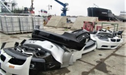 Астраханские таможенники обнаружили 4 тонны «лишних» автозапчастей