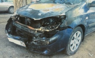 В Астрахани загорелась машина после ремонта в автомастерской