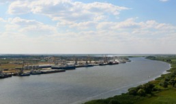 Астраханская область расширяет торговые контакты с соседями по Каспию Астраханская область расширяет торговые контакты с соседями по Каспию