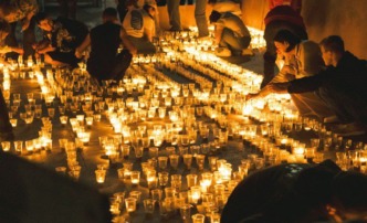 Ночью в Астрахани состоялся митинг, посвященный Дню памяти и скорби