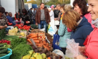 Астраханцев приглашают на сезонную сельскохозяйственную ярмарку