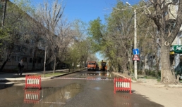В Ленинском районе Астрахани ликвидируют коммунальную аварию В Ленинском районе Астрахани ликвидируют коммунальную аварию