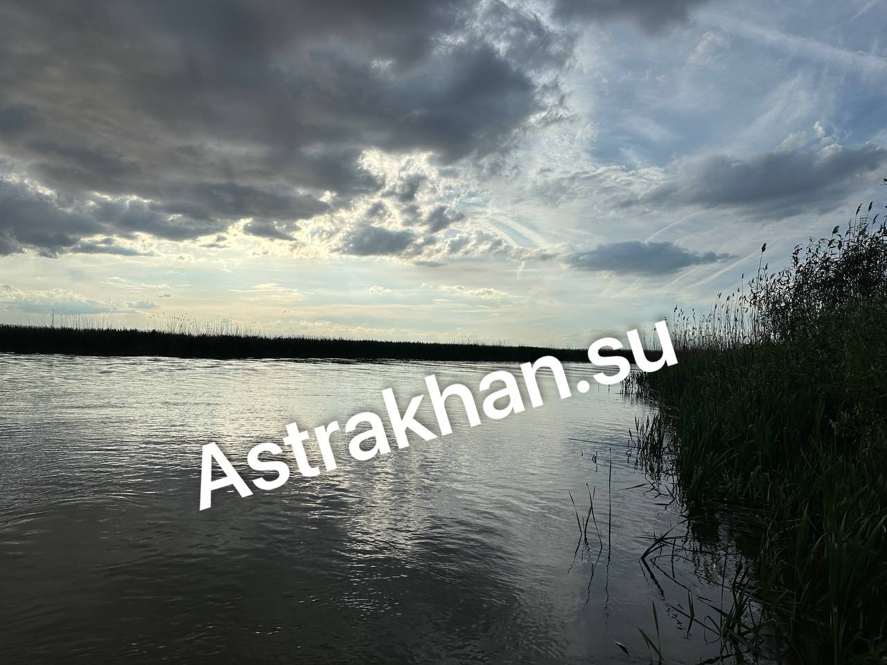 Астраханцы активно комментируют паводок в регионе