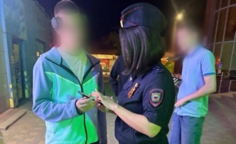 В Астрахани задержали 173 подростка, которые разгуливали по улицам города