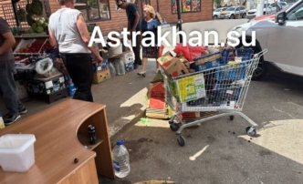 Астраханцы жалуются на условия торговли на одном из крупнейших рынков города