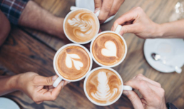 Астраханцы переходят на домашний кофе из-за мирового подорожания Астраханцы переходят на домашний кофе из-за мирового подорожания