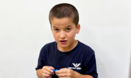 Астраханцы могут помочь маленькому Абдуле побороть аутизм Астраханцы могут помочь маленькому Абдуле побороть аутизм