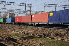 Перевозки контейнеров на ПривЖД выросли более чем на 15% в январе-июле