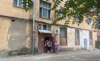 Жителям дома №10 на улице Татищева разрешили возвращаться в свои квартиры