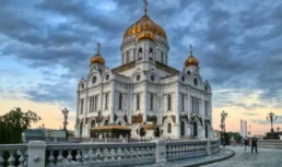 Астраханку отчислили из элитного московского вуза за танец у храма Астраханку отчислили из элитного московского вуза за танец у храма