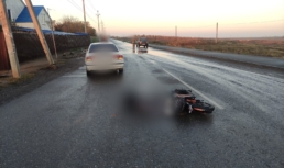 Сегодня утром в Астрахани произошла смертельная авария Сегодня утром в Астрахани произошла смертельная авария