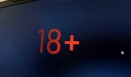 Порноролик в&nbsp;соцсети довел астраханца до&nbsp;суда