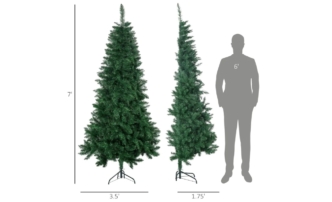 На маркетплейсах начали продавать половину елки