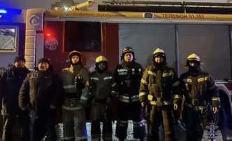 Спасли девушку пожарные