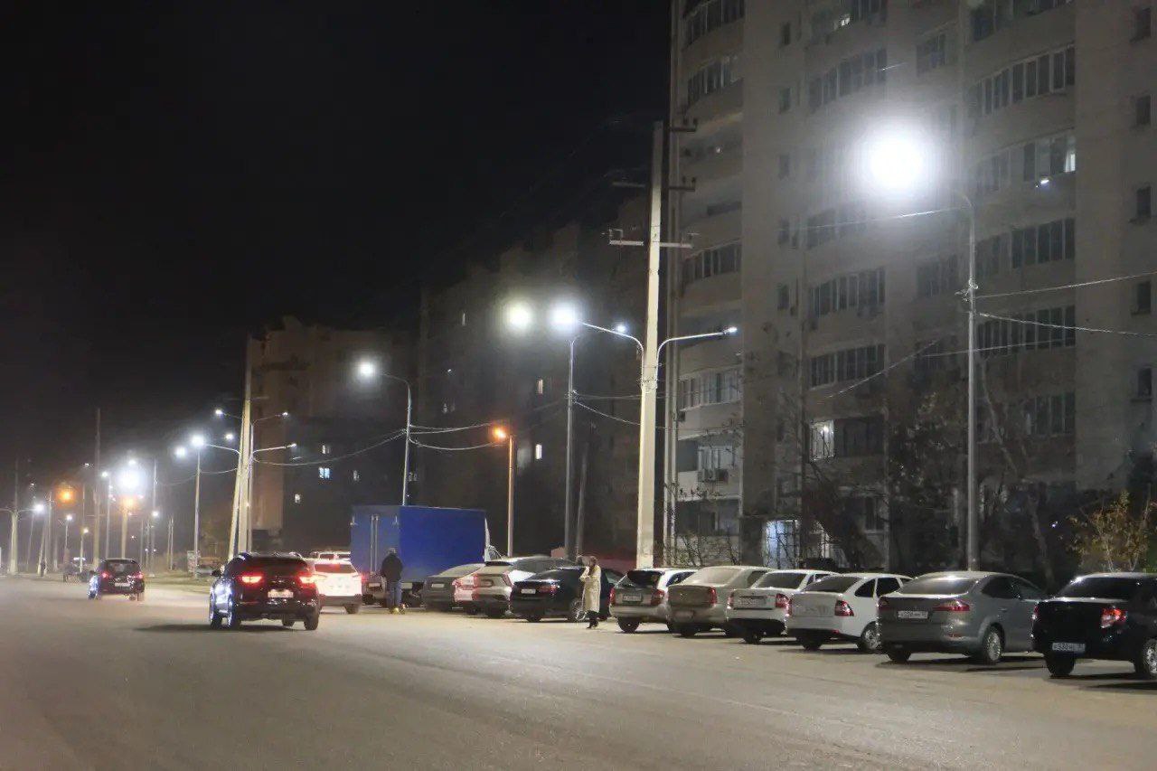 Игорь Редькин рассказал, на каких улицах скоро установят новые фонари