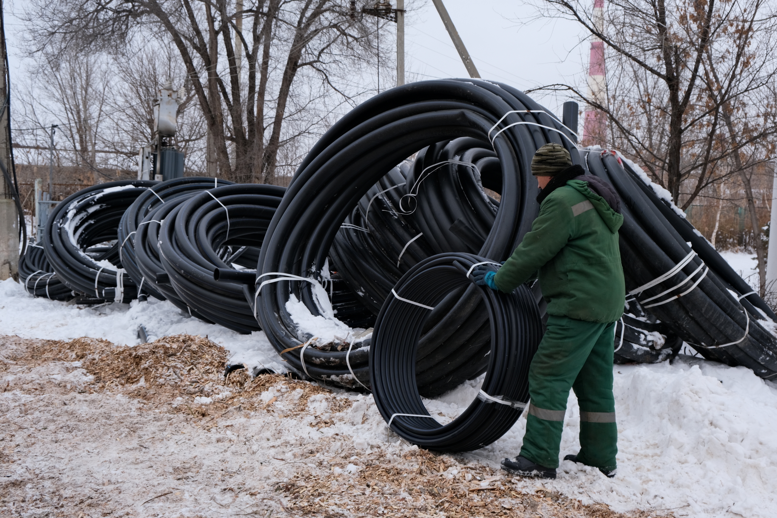 В Астрахани продолжают масштабную работу по модернизации поливочной системы