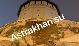 Скоро на машины будет падать: Астраханский кремль разрушается на глазах Скоро на машины будет падать: Астраханский кремль разрушается на глазах